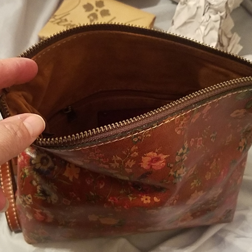 Patricia Nash valerie veg tan NWT - Picture 4 of 4